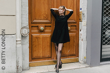 L' intramontabile vestitino nero è qui